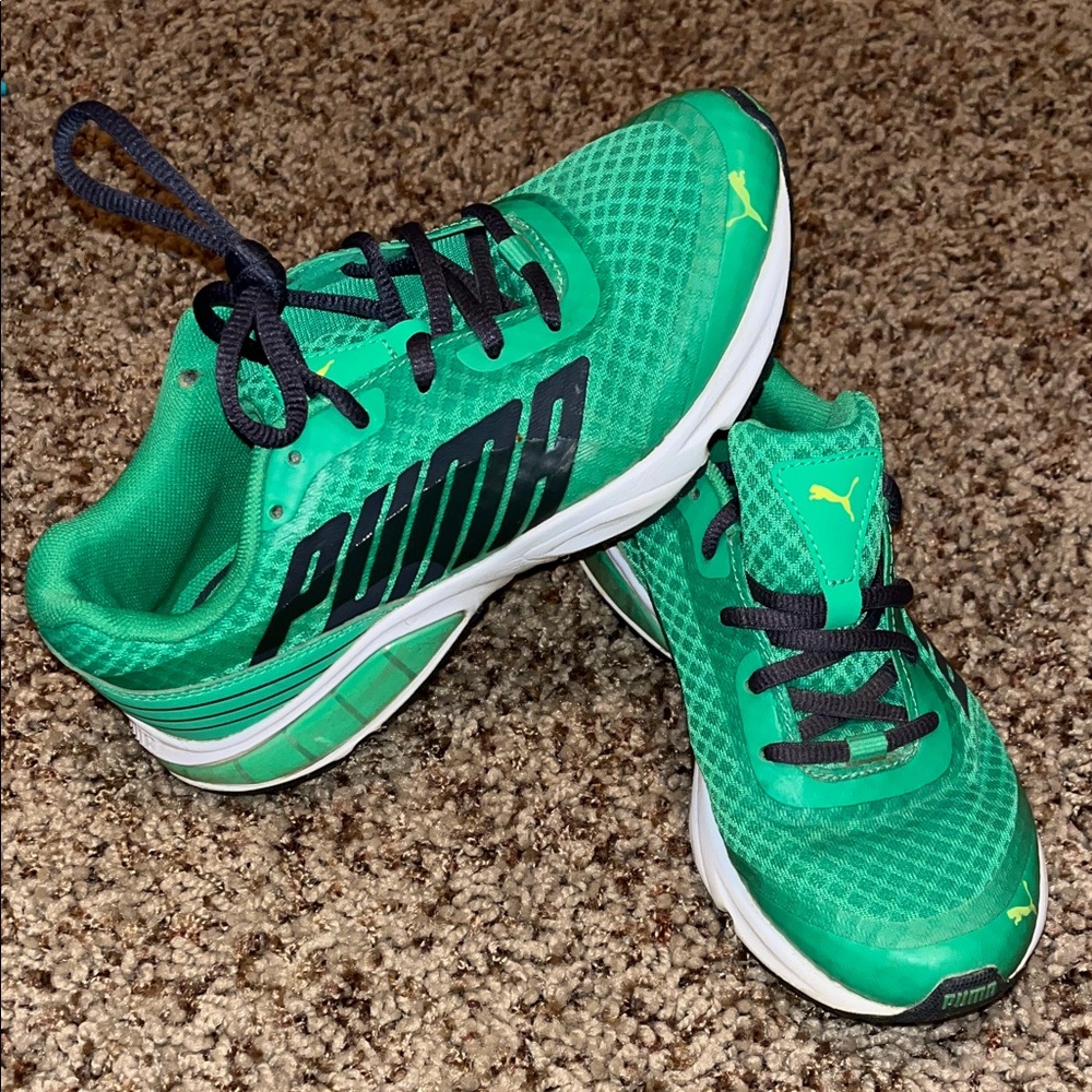 PUMA Kids Vibrant Green Sneakers